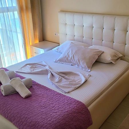 Marinela Apartment Tiranë Ngoại thất bức ảnh