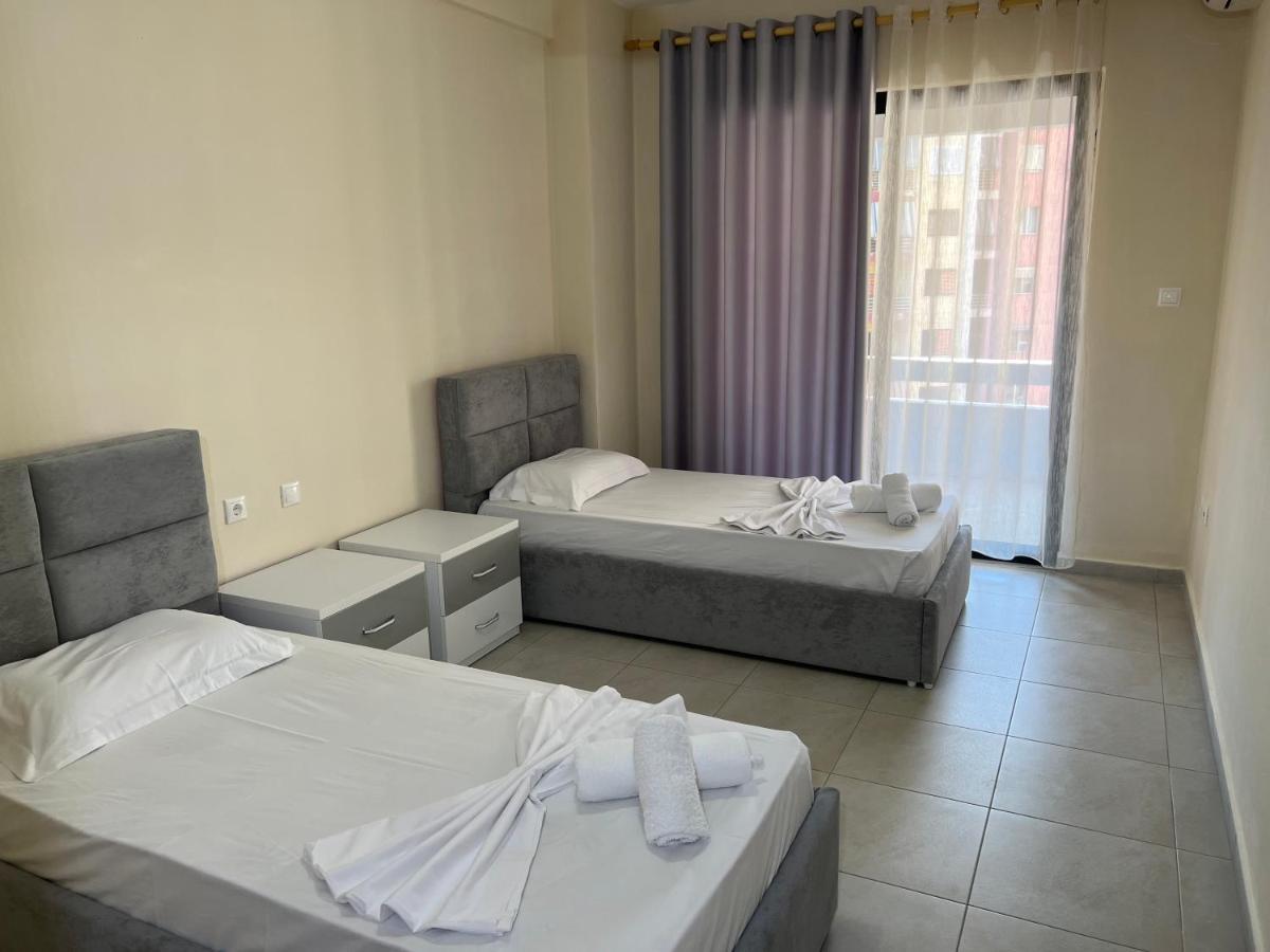 Marinela Apartment Tiranë Ngoại thất bức ảnh