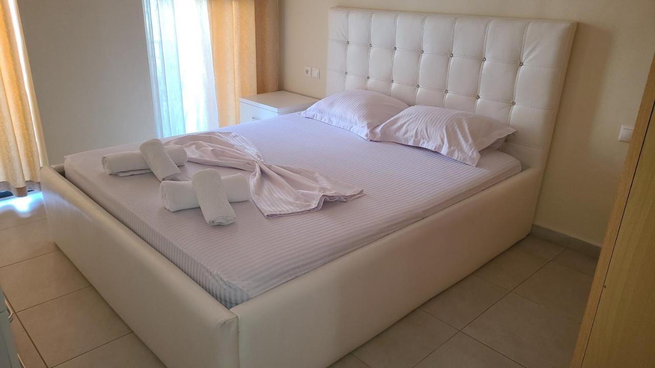 Marinela Apartment Tiranë Ngoại thất bức ảnh