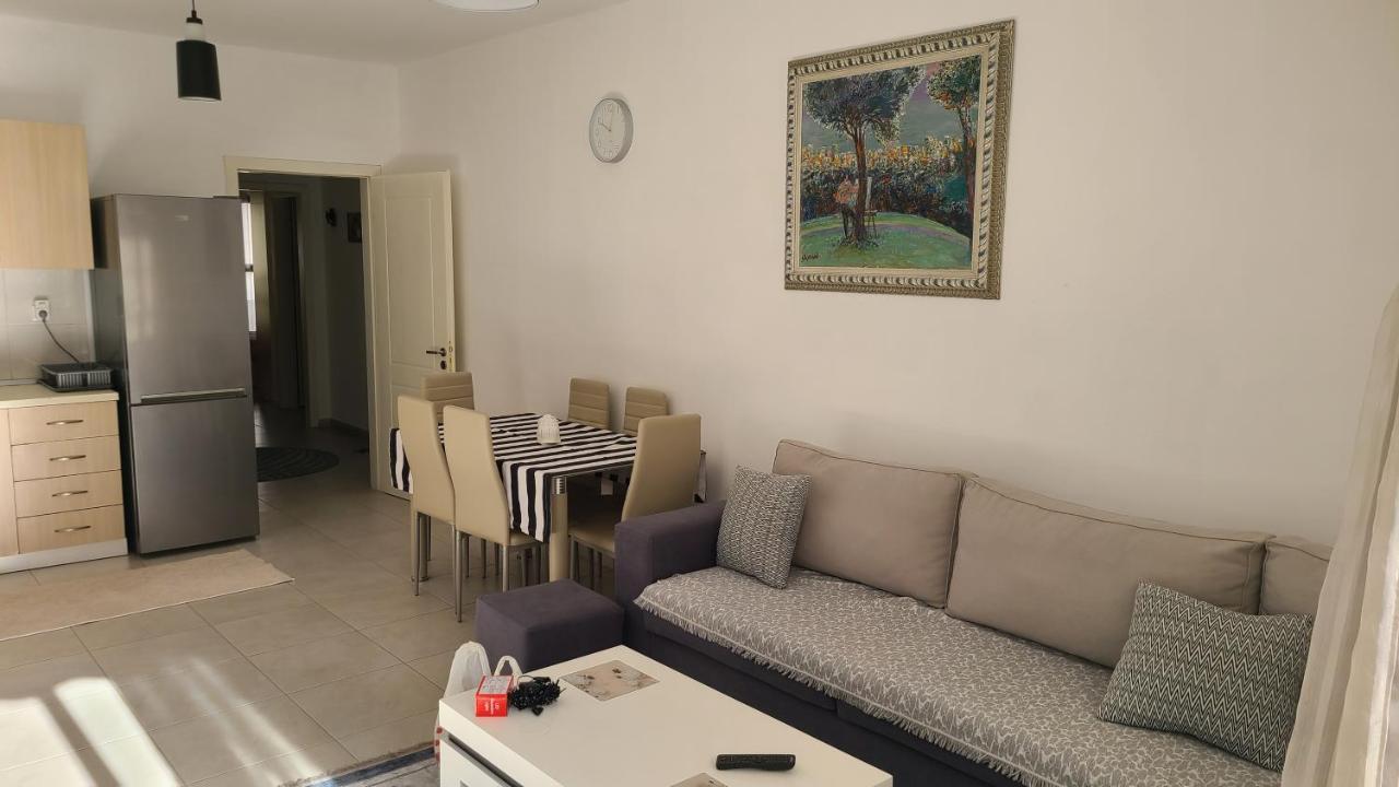 Marinela Apartment Tiranë Ngoại thất bức ảnh